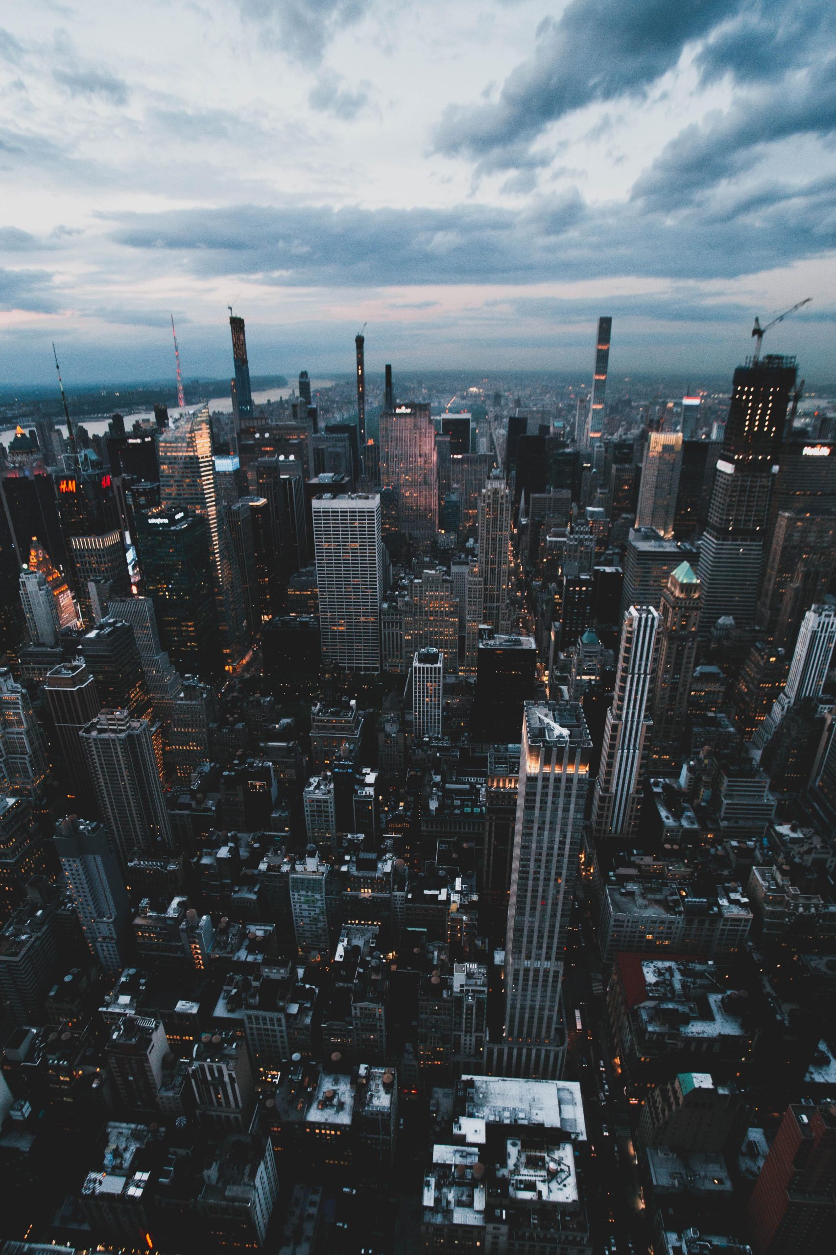 aerial-photography-of-city-2356099 (1)